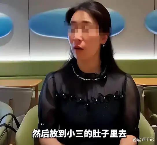 震惊，以为只是会持家的女人，结果一问才发现朱女士太狠了。
 
朱女士在采访中展现