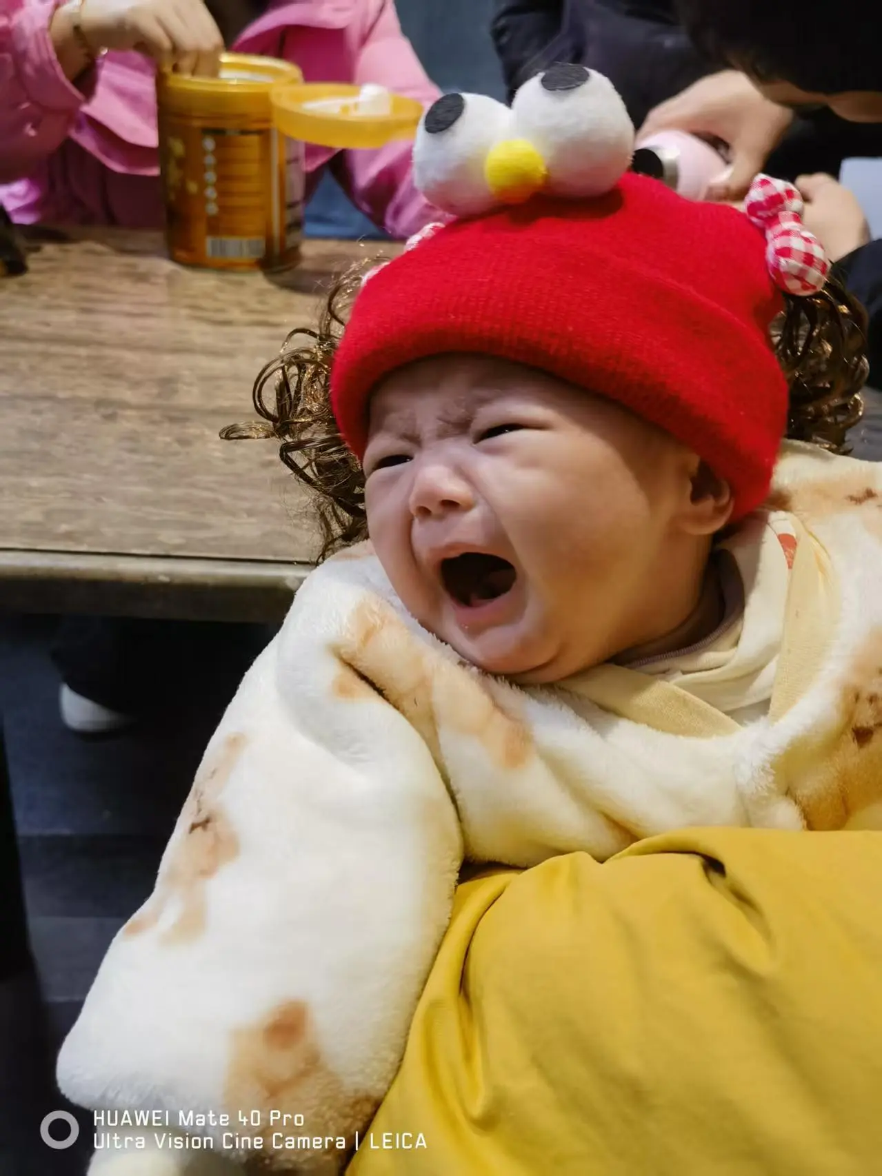 多等一秒都不行的娃。一哭起来我们双方都很着急😂