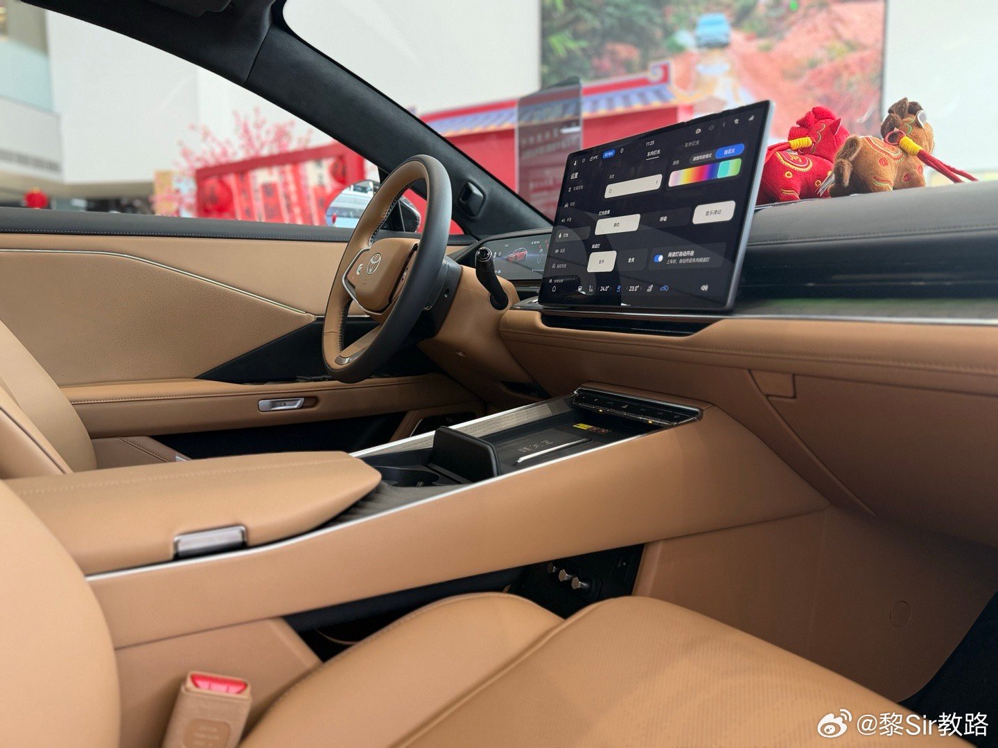 自从广汽丰田铂智7以15.68万起价格一出，爆品已成定局。近期新车也到店了，天天