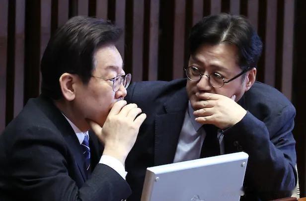 1月18日韩国青瓦台宣布人事调整，原政务首席禹相虎为参选6月3日地方选举江原道知