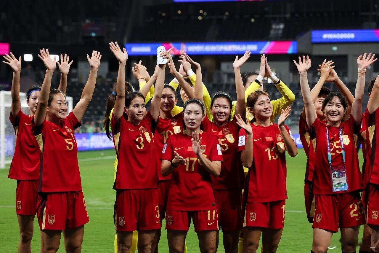 马德兴：中国女足进亚洲杯四强仅完成保底任务，不等于护身符中国女足 北京时间今晚1