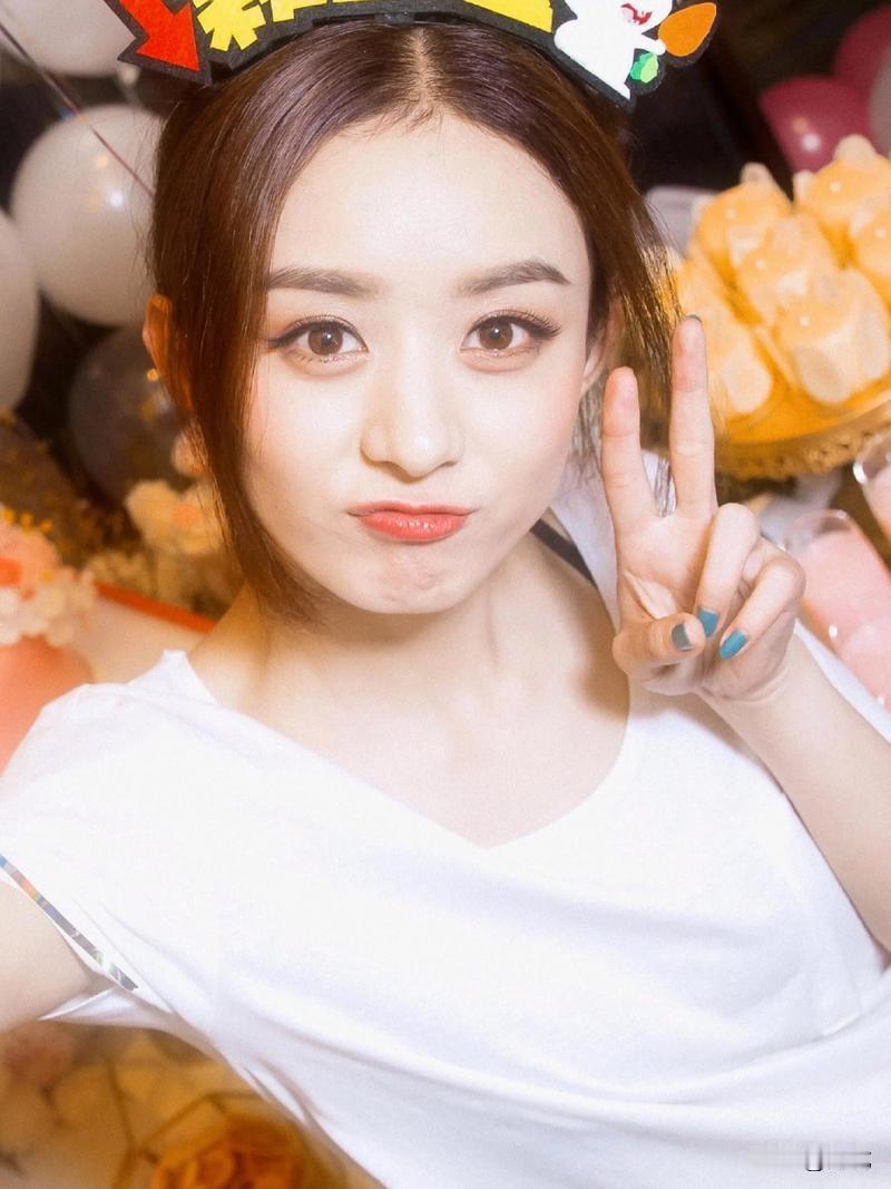 内娱 80 后女演员，早已撑起影视圈半壁江山，褪去流量光环，个个靠演技站稳脚跟。