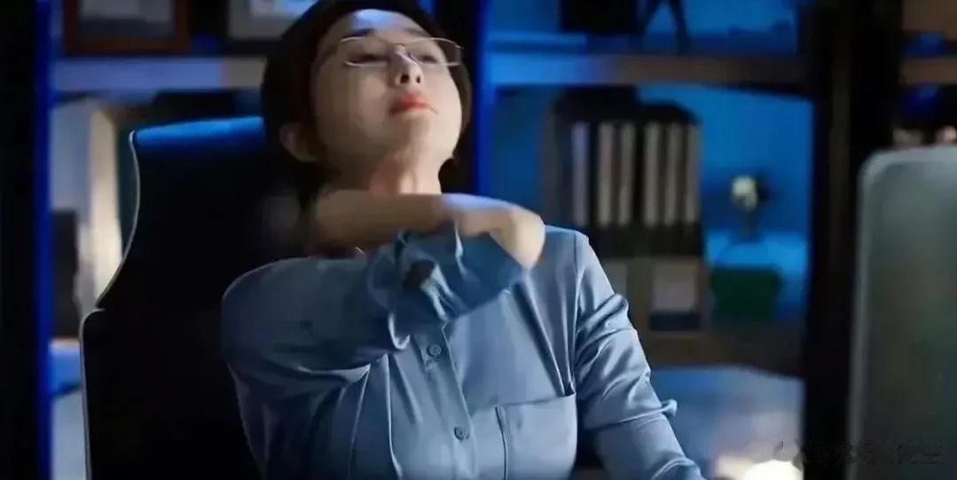 电视剧好不好看不知道，但角色方面还是很好看的。而且导演、摄影师是非常懂得如何去抓