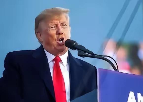 美国突然宣布
​​美国特朗普政府表示，将因中国“以不合理方式追求半导体产业主导地