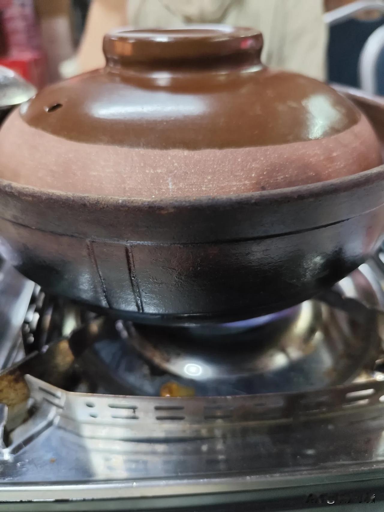 晚上来过大梅沙好几次，今天这一次感觉特别满足。
因为我的肚皮最清楚的知道，今晚吃