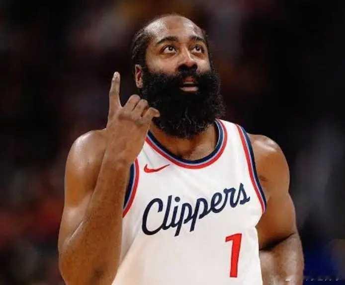 哈登快船生涯数据：21.1分8.5助5.3板，队史场均20+5+5第一人北京时间