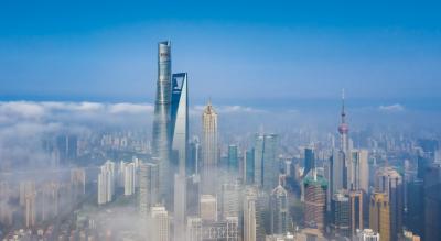 对外经济贸易大学在北京朝阳区，教育部直属的全国重点大学，教育部与商务部共建。它是
