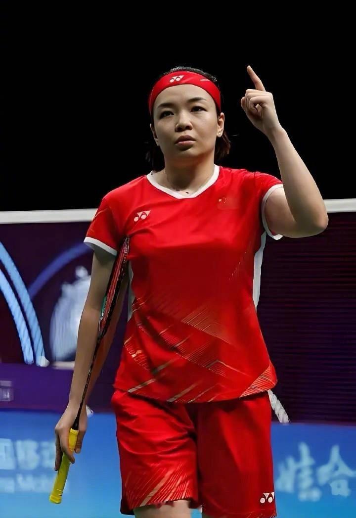 前两天雅思组合退役今天陈清晨也退役了东奥会上因为C语言认识陈姐的她真的天才少女来