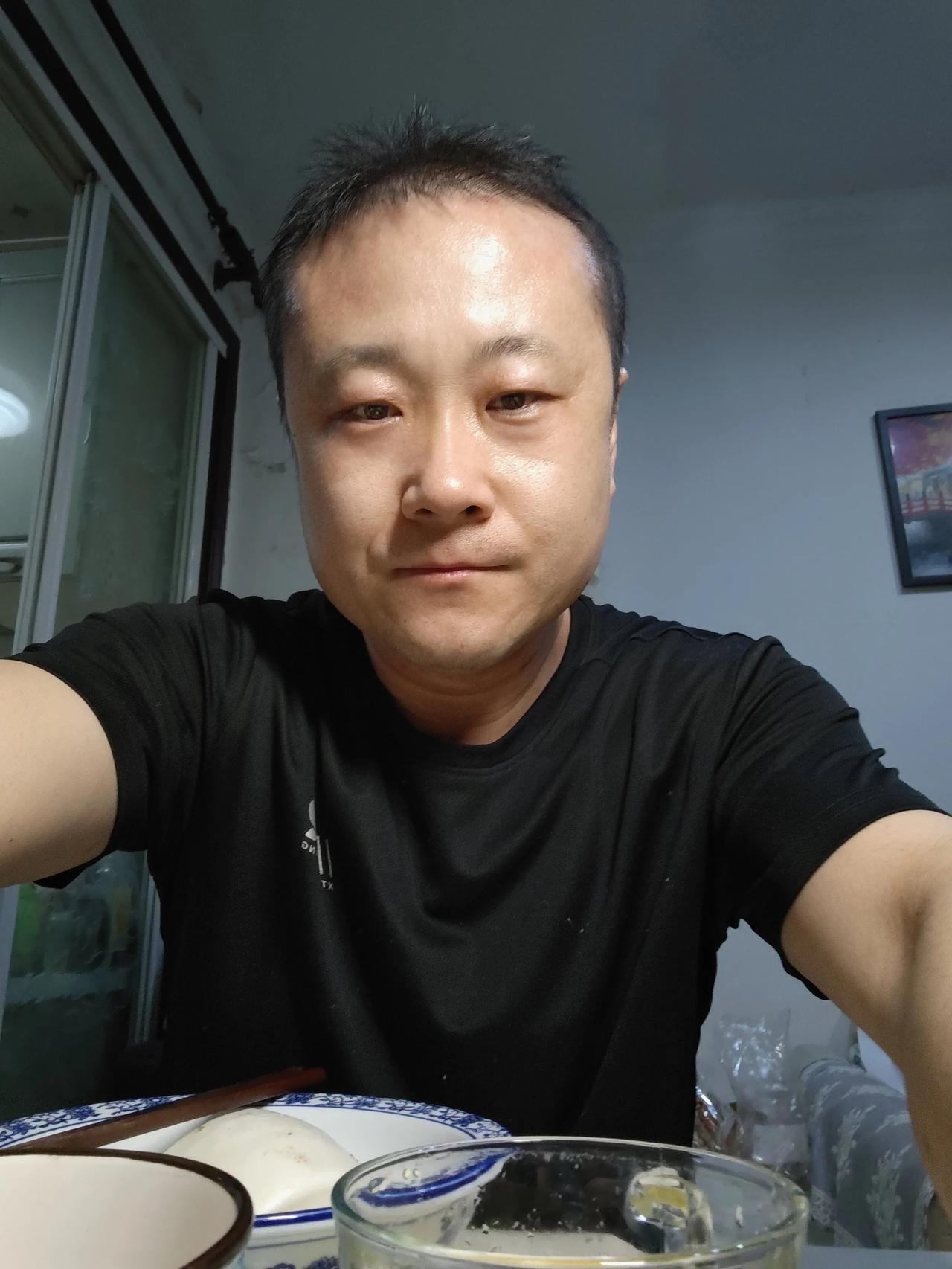 最近感冒咳嗽，没有别的症状，晚上几次都是咳嗽醒了，还影响家里人睡觉，尤其早上醒来