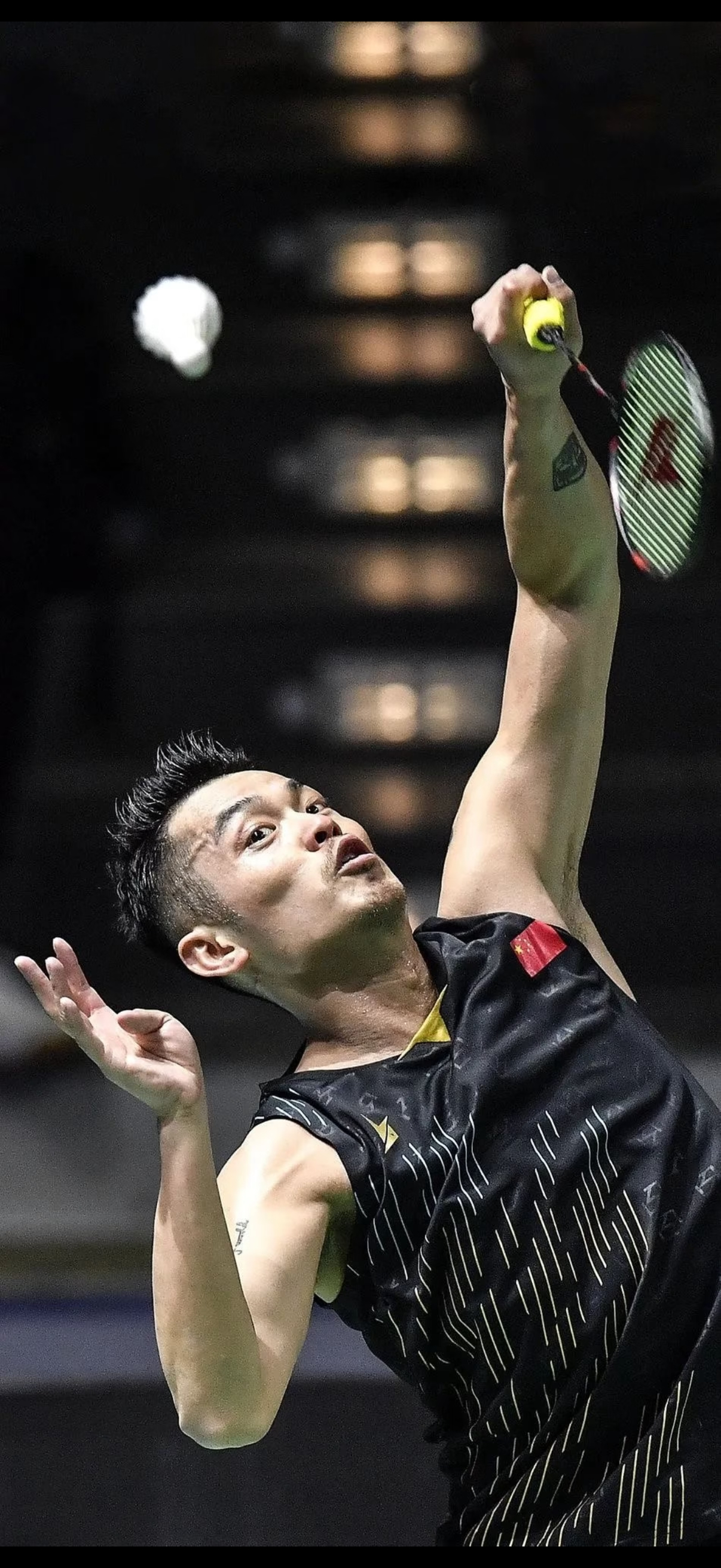 运动员其实挺不容易的，很多钱都是一场一场拼出来的。只是有了名气之后，看起来才轻松