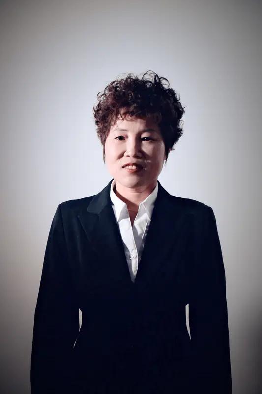 郑丽文抛“两岸和平框架”蓝图 国民党主席郑丽文最近可真是在两岸关系上放大招了。2