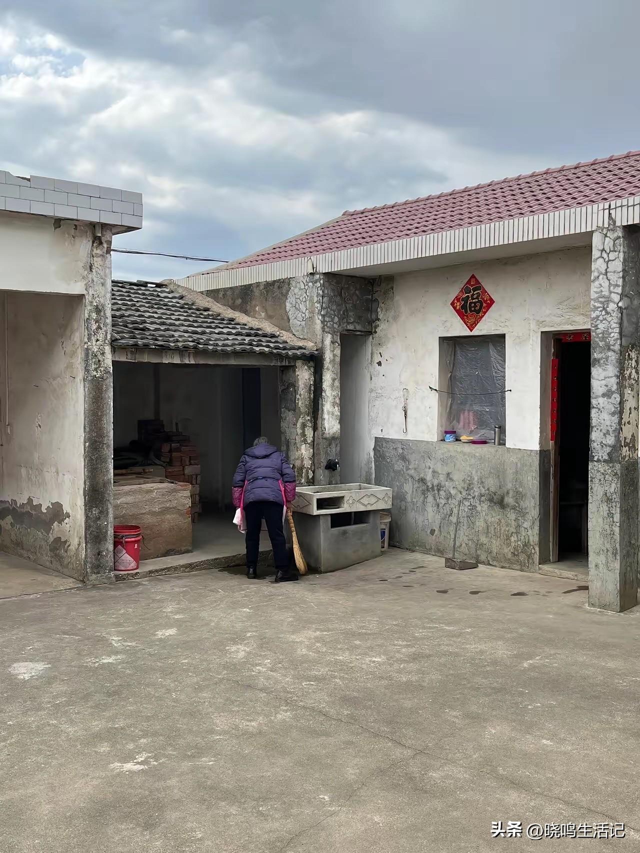 不是房子越大越好，是越干净整洁越好[赞]