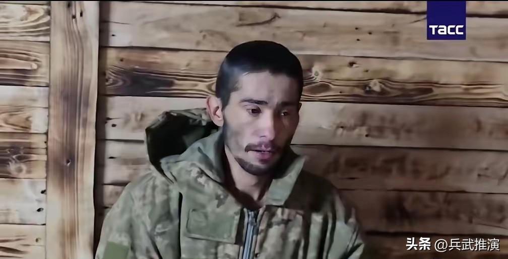 在扎波罗热州，一个由哥伦比亚籍雇佣兵带领的乌军佣兵排向俄军投降。

这名雇佣兵带