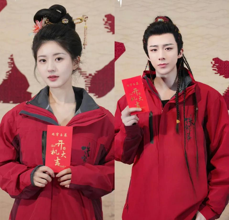 目前在拍的唐朝背景古装剧，看好哪对？
赵露思、刘宇宁《珠帘玉幕》
谭松韵、郑业成