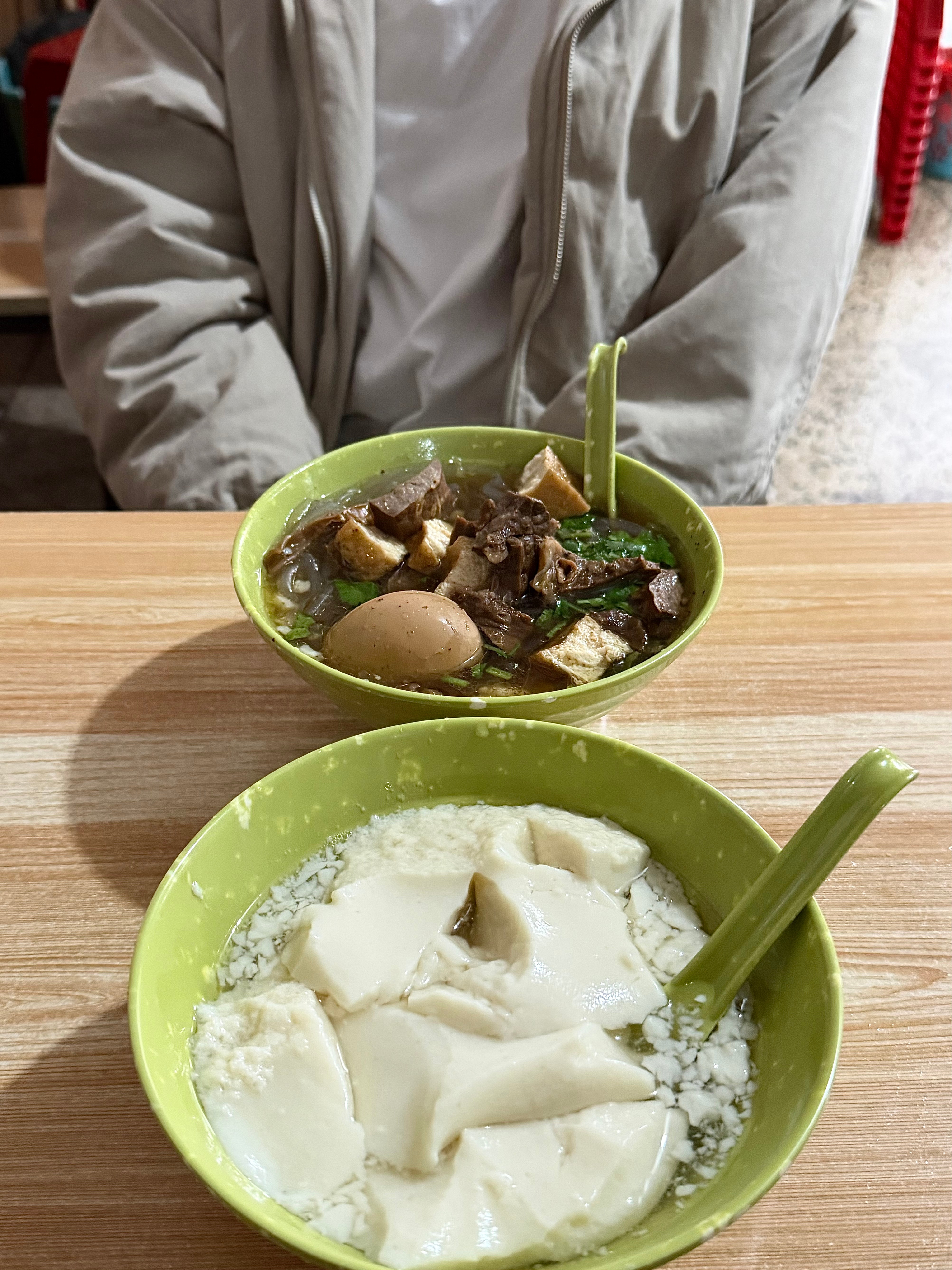 短暂结束两人一日三餐的生活开启牛马生活