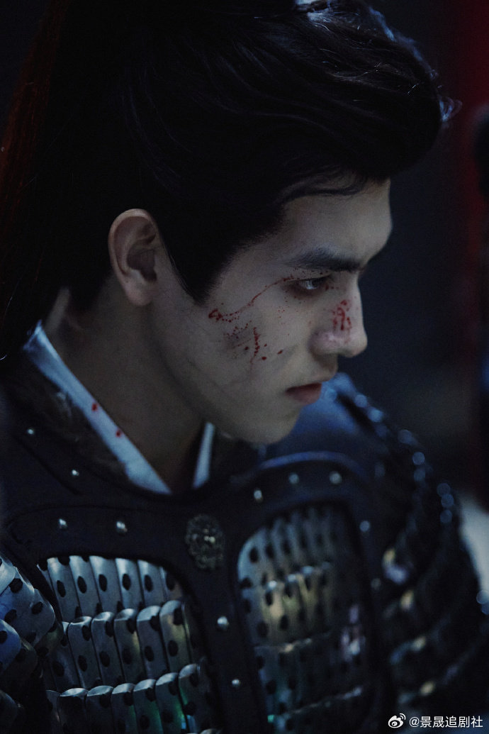 陈飞宇问迪丽热巴你看清过我吗《白日提灯》直播名场面封神！热巴聊近视要送五感，陈飞