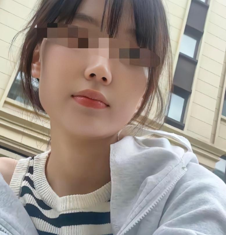 郑州一名月薪四千多元的普通文员，以“生理期不舒服”为由请假，瞒着身边的所有人，去