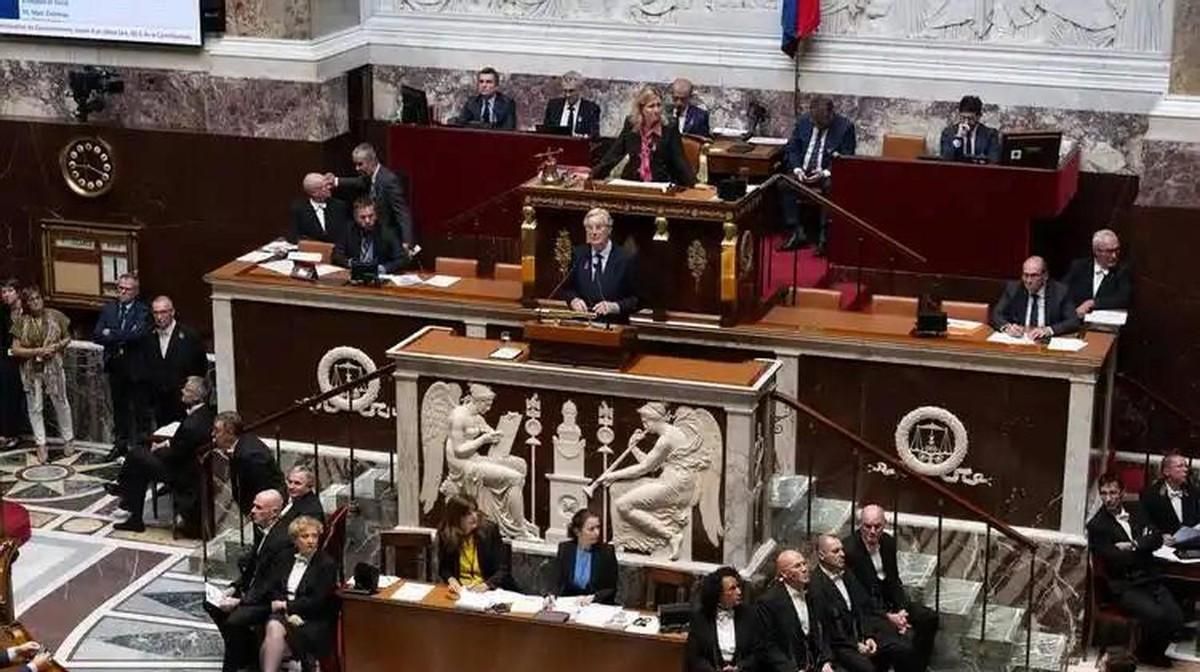 战火无国界！美伊对峙推高利率与能源成本，法国财政陷入被动
中东那边打得热闹，法国