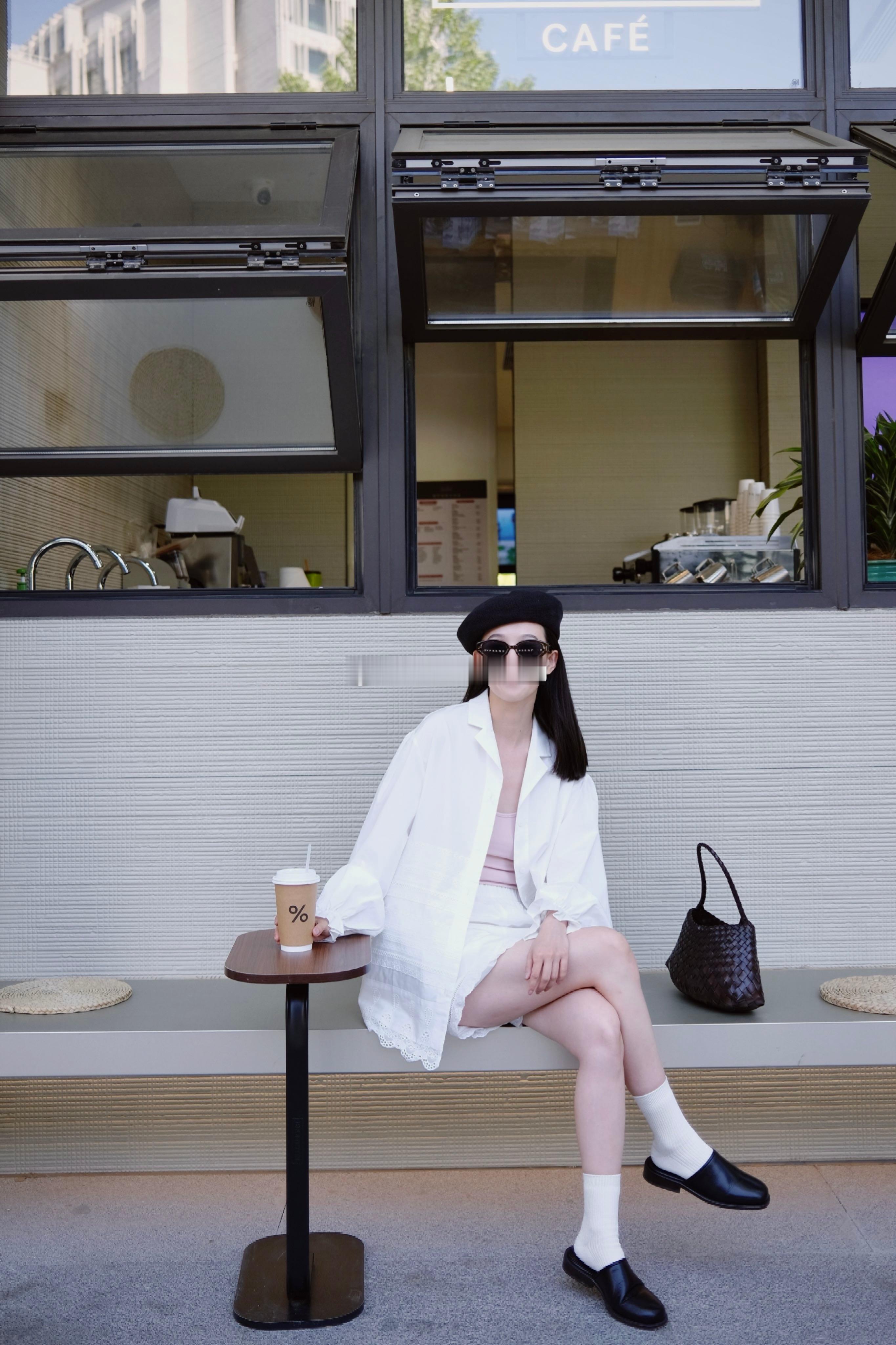 星期一是桃子味🍧 我要开始五月份的营业了😎 ​​​