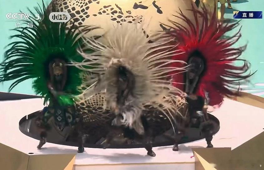 起来上厕所顺便看一眼，给我吓一跳非正经观战世界杯世界杯开幕式世界杯伪球迷速成 世