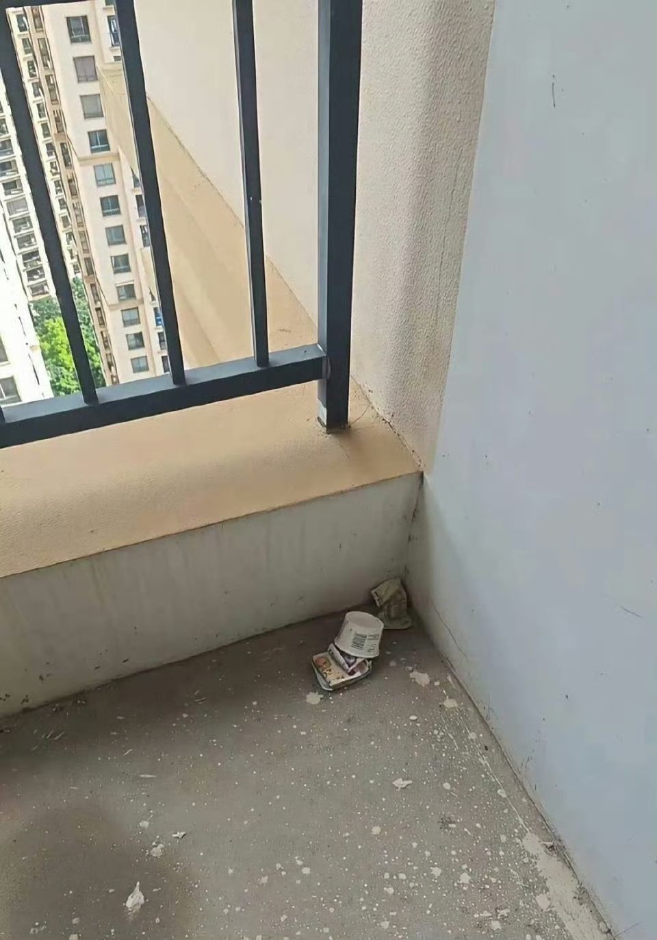 楼梯间看到的，能捡吗？ ​​​