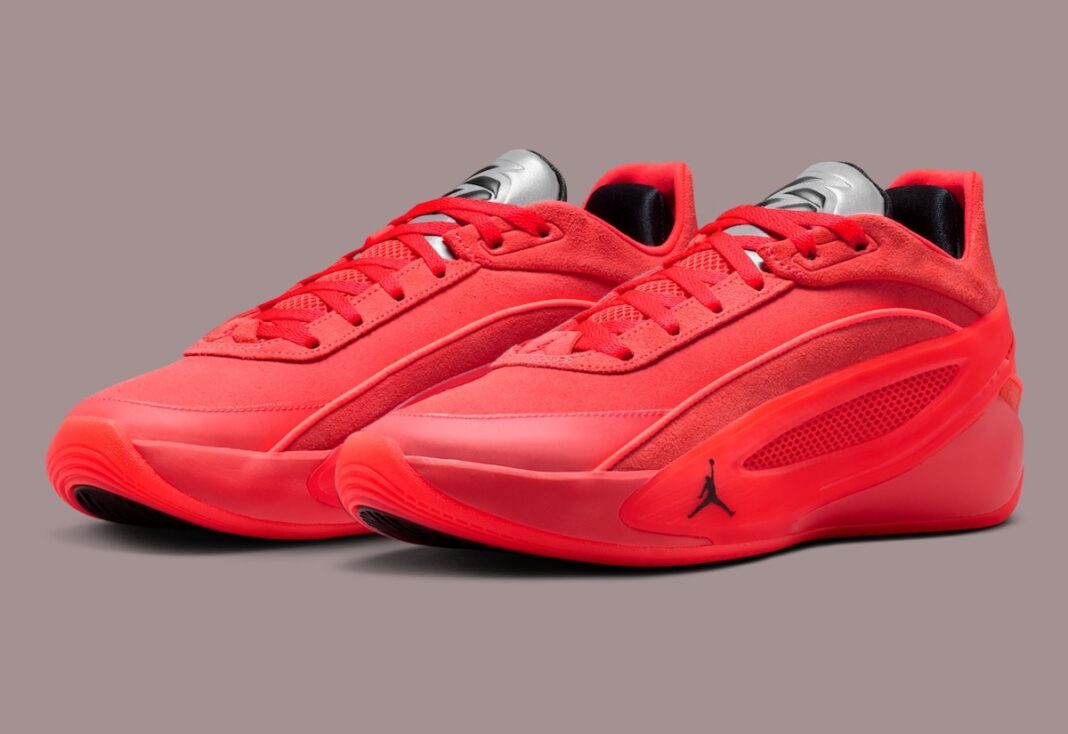 Jordan Luka 5 “All-Star” 官图发布。这大红色当成另一款 