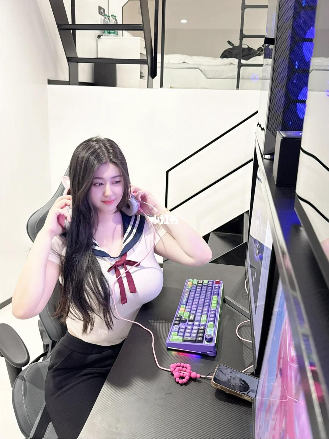 电竞少女