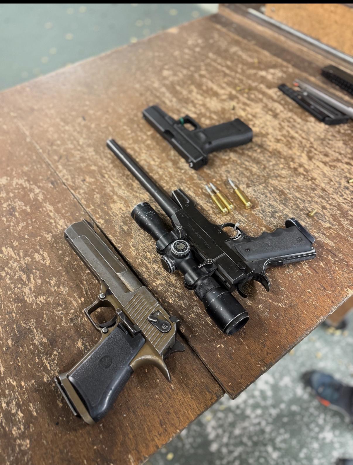 这次，中国是真的动手了。
面对美国新一轮对台军售，
北京没有再走流程、打太极，