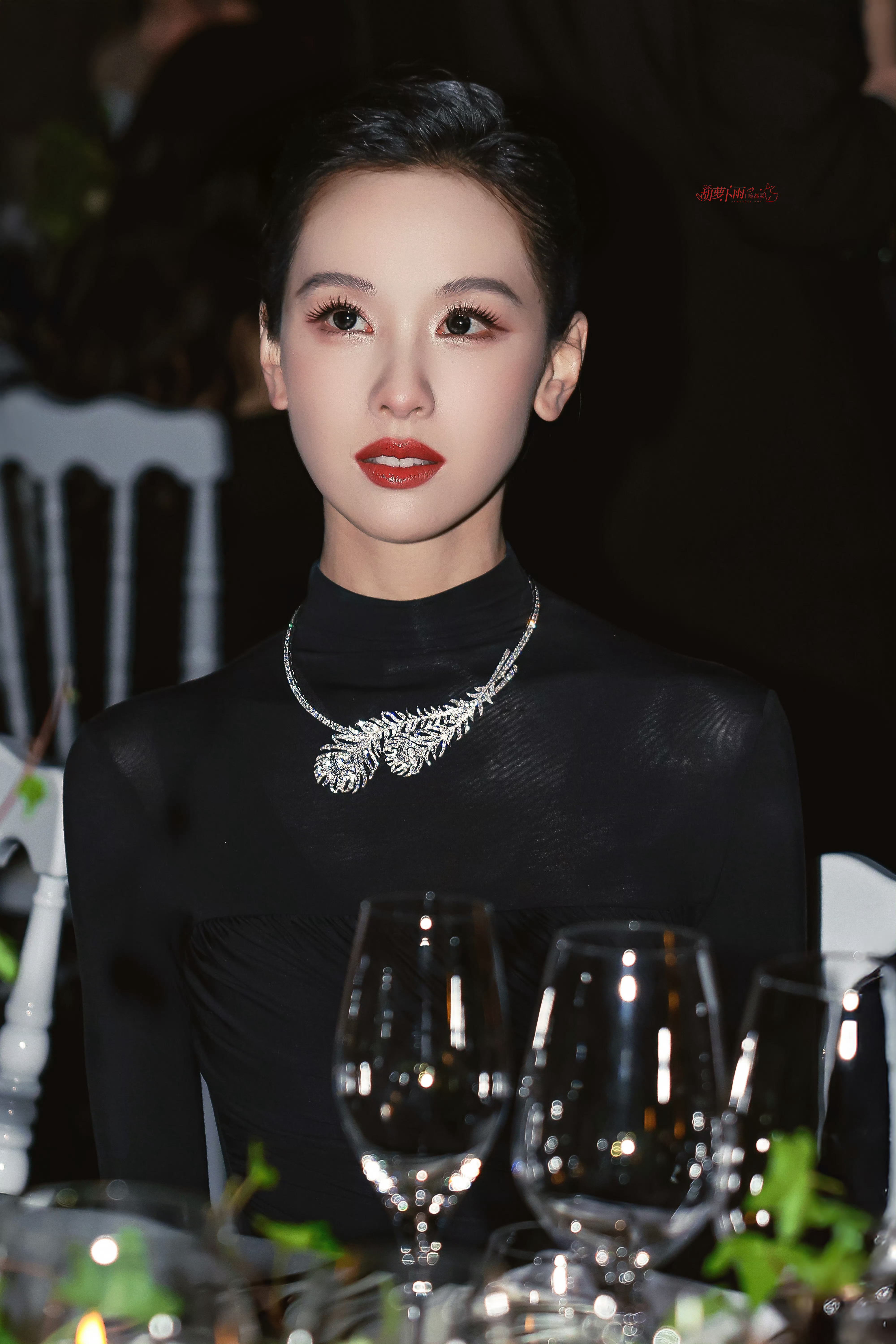 想给这个陈都灵跪了……. 