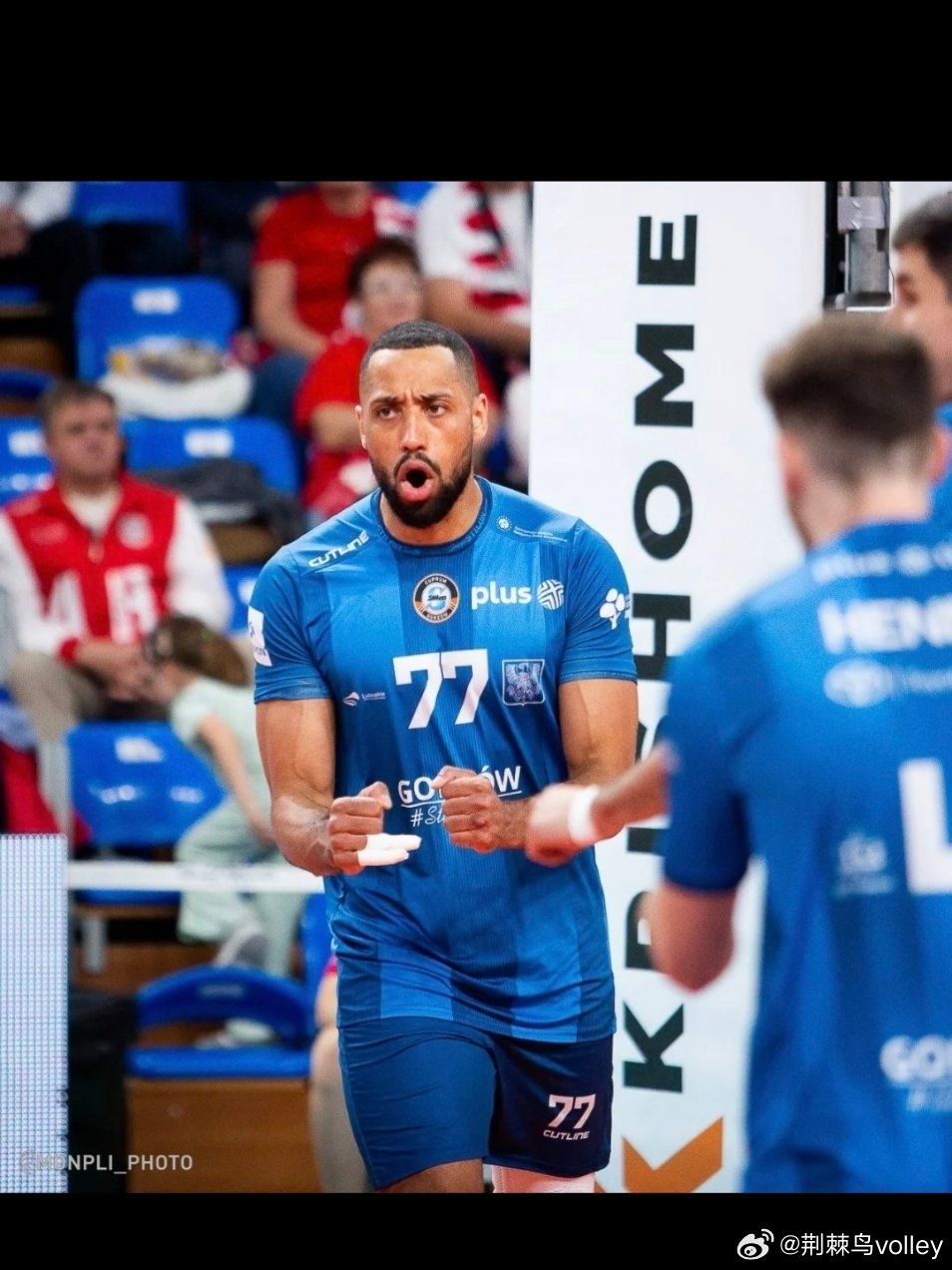 28岁的巴西接应奇佐巴·内维斯将在2026/2027赛季加盟日超大阪堺开拓者。2