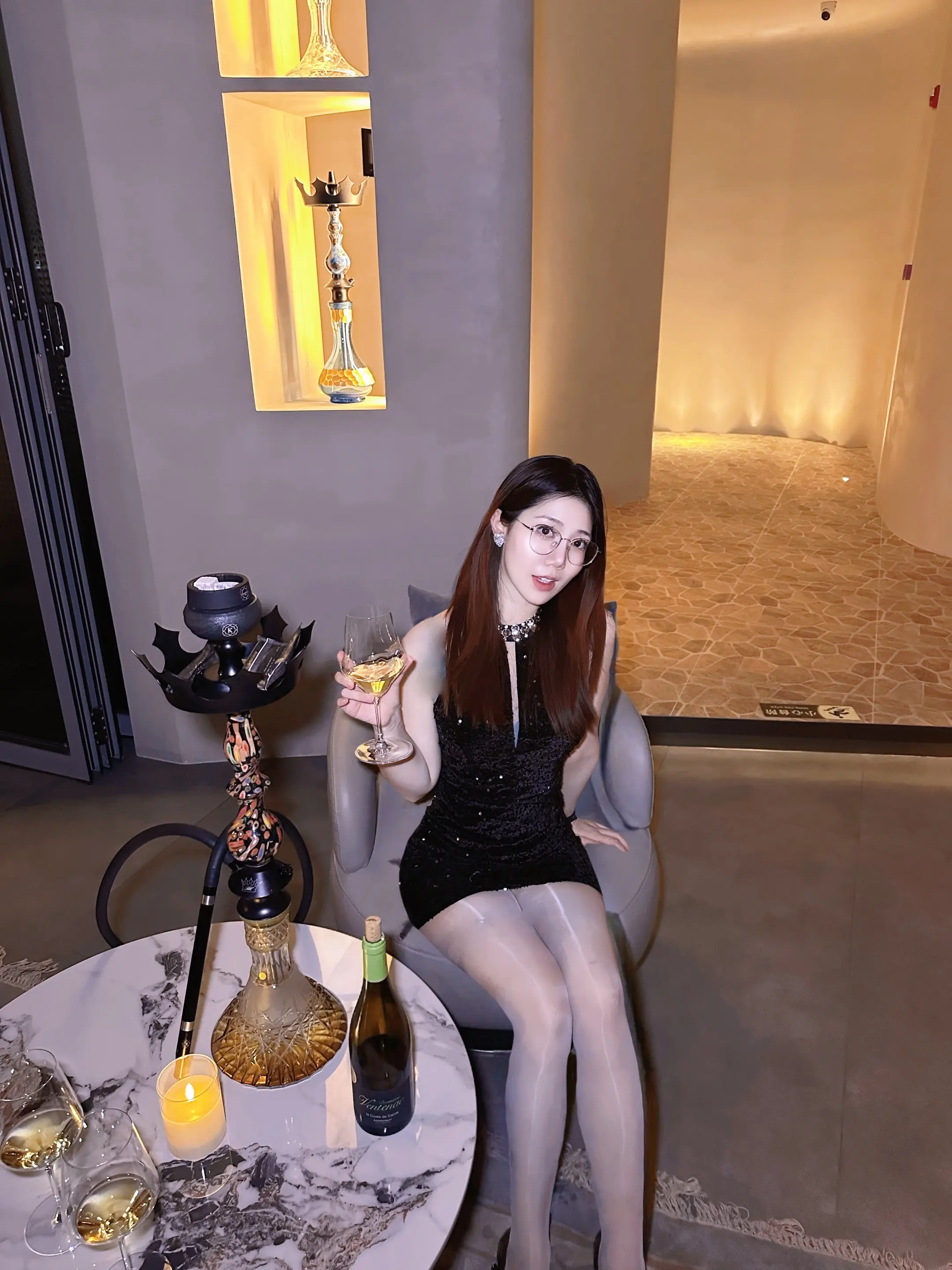 shisha🍸 国贸下班就去三里屯这里shisha 秒回快乐老家 这...