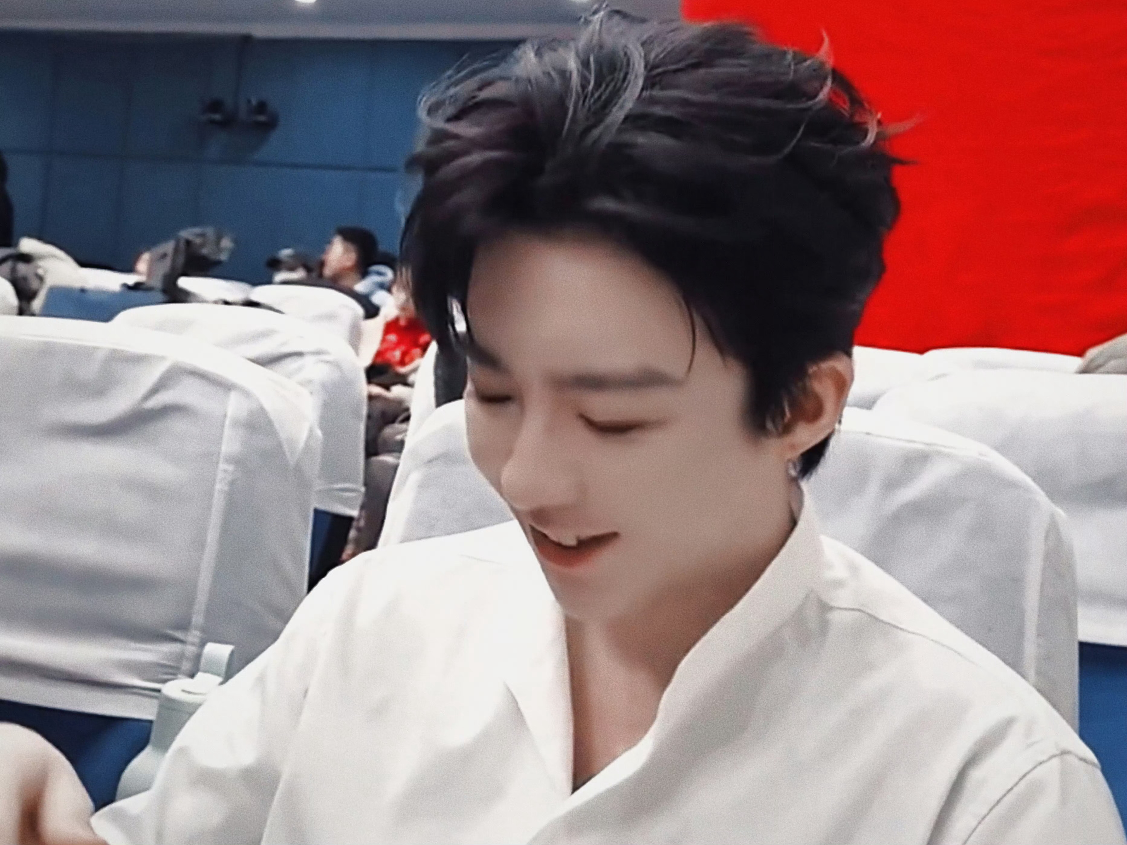 小贝老板心仪的对象！刘宇宁 |刘宇宁玫瑰丛生 |摩登兄弟