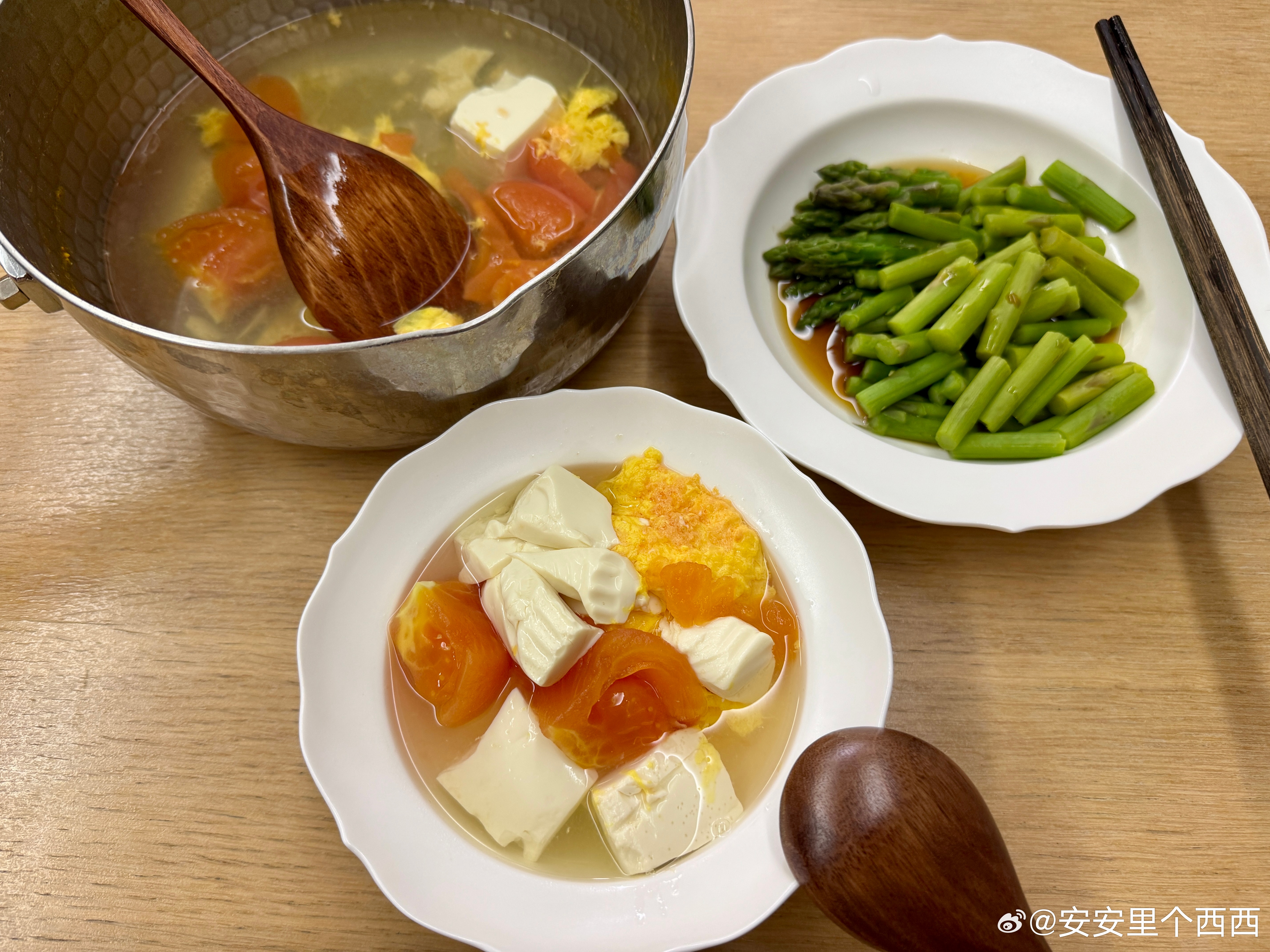 今日晚餐🍽️(๑´ڡ`๑)吃的很饱，但好像又没饱太素了，大脑怀疑自己是否真的饱