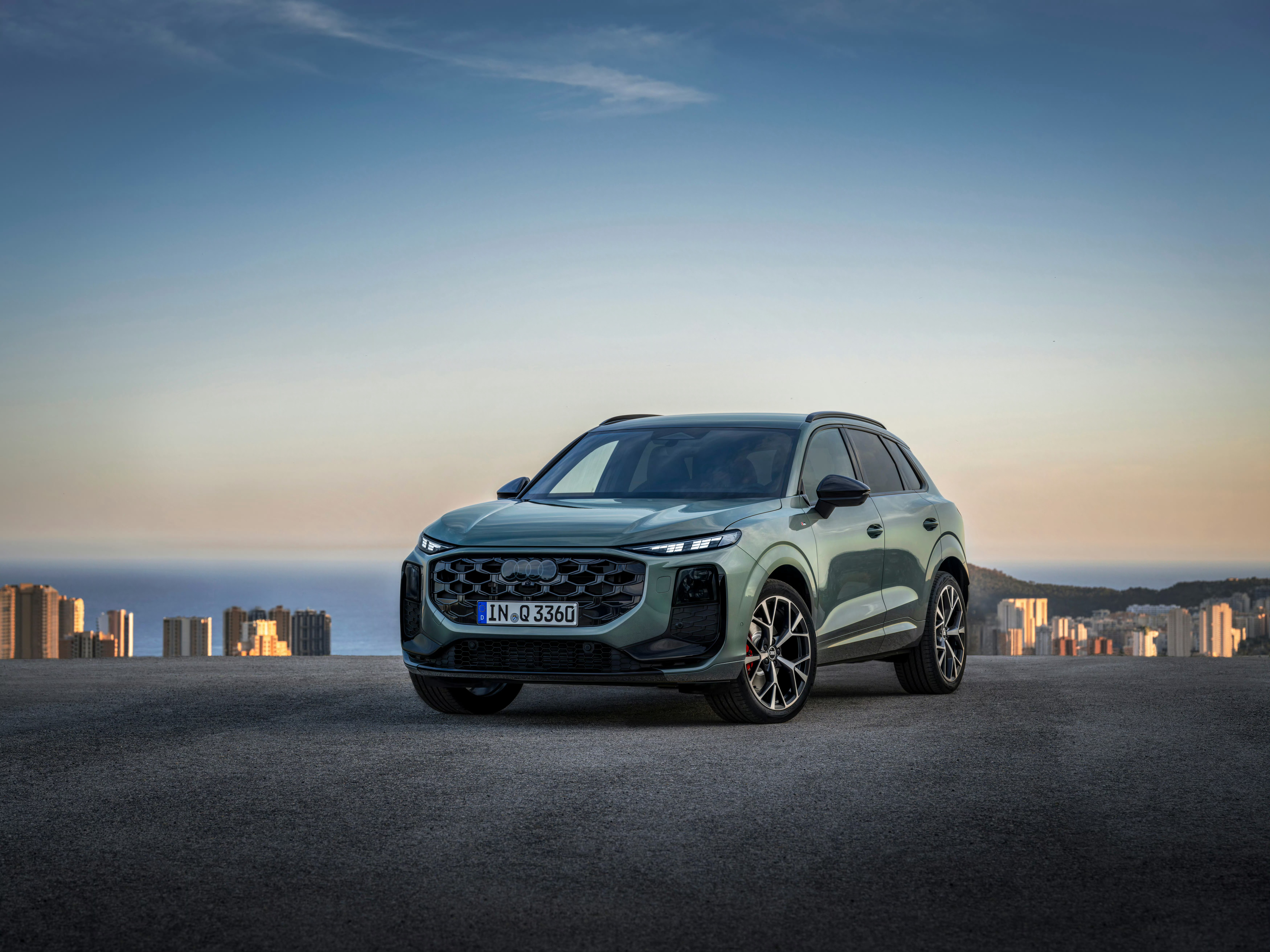 奥迪 Q3 TDI quattro S line[色][色] ​​​