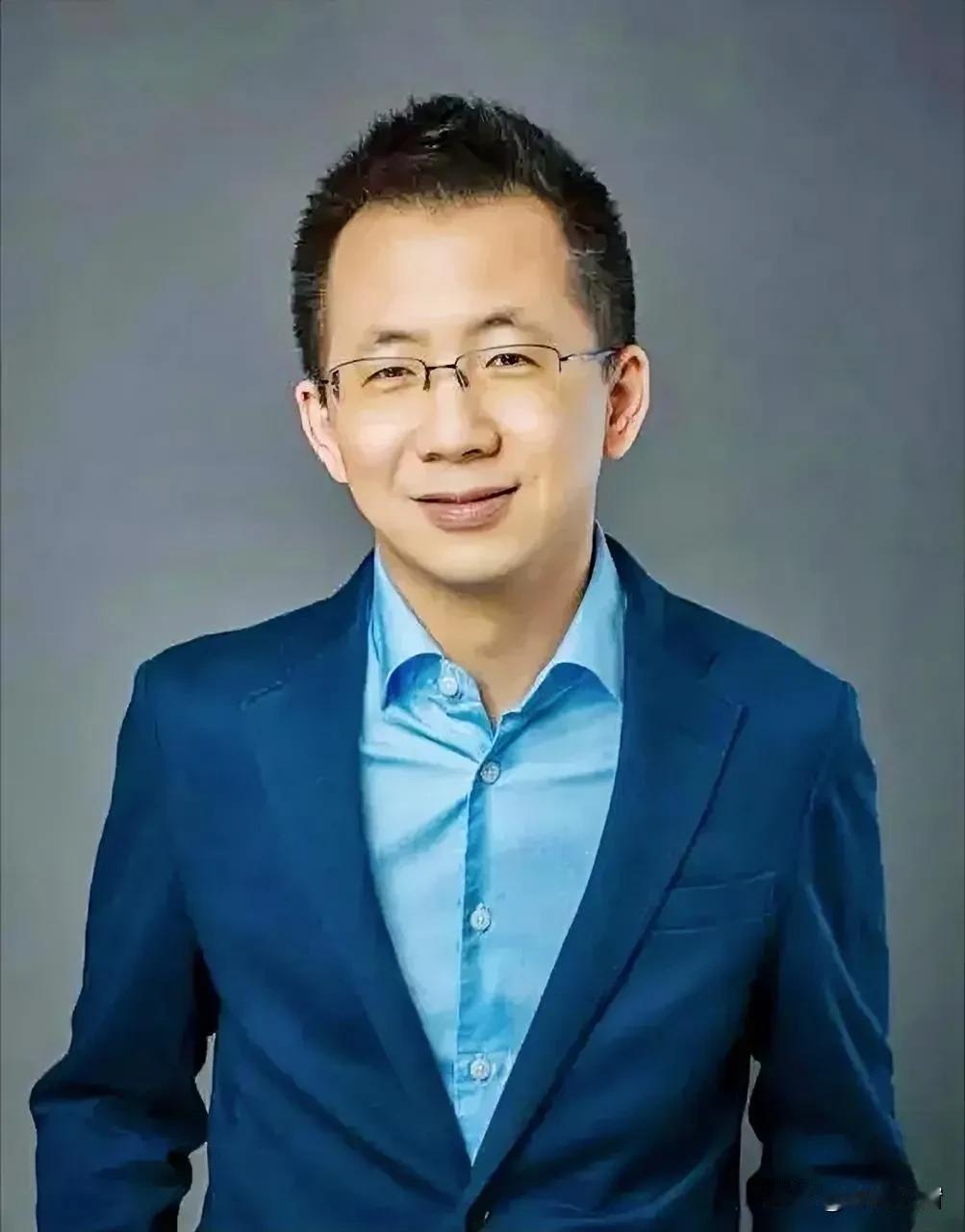 张一鸣商业版图再次扩张，向私募业进军。其旗下公司已获私募业香港 9 号牌照，实在