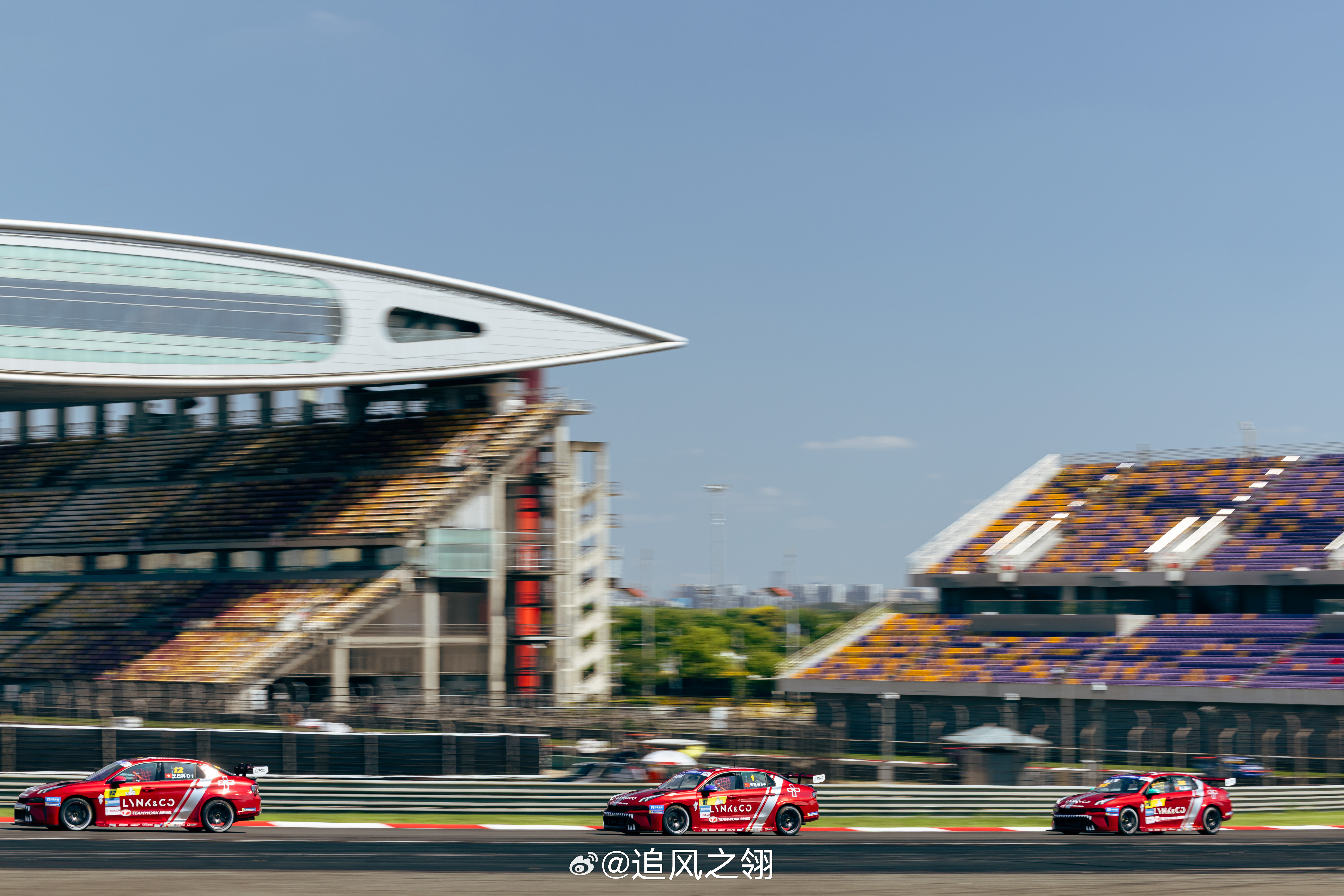 赛道竞速，见证韩东君的成长时刻！TCR China上海站第二回合决赛，韩东君驾驶