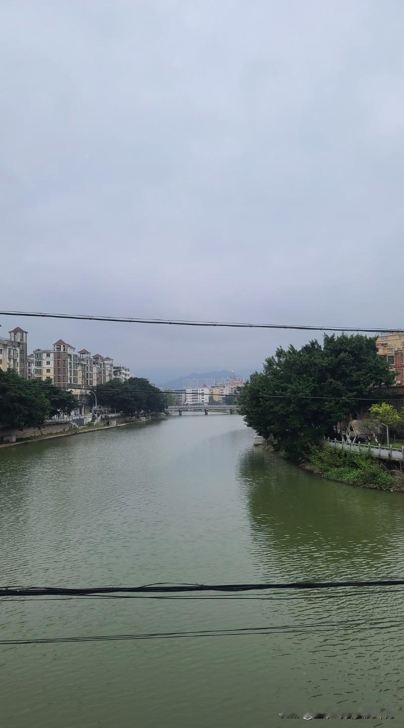 关键提醒：
 
- 40岁以上人群建议每年体检，高危人群提前至30岁。
​
- 