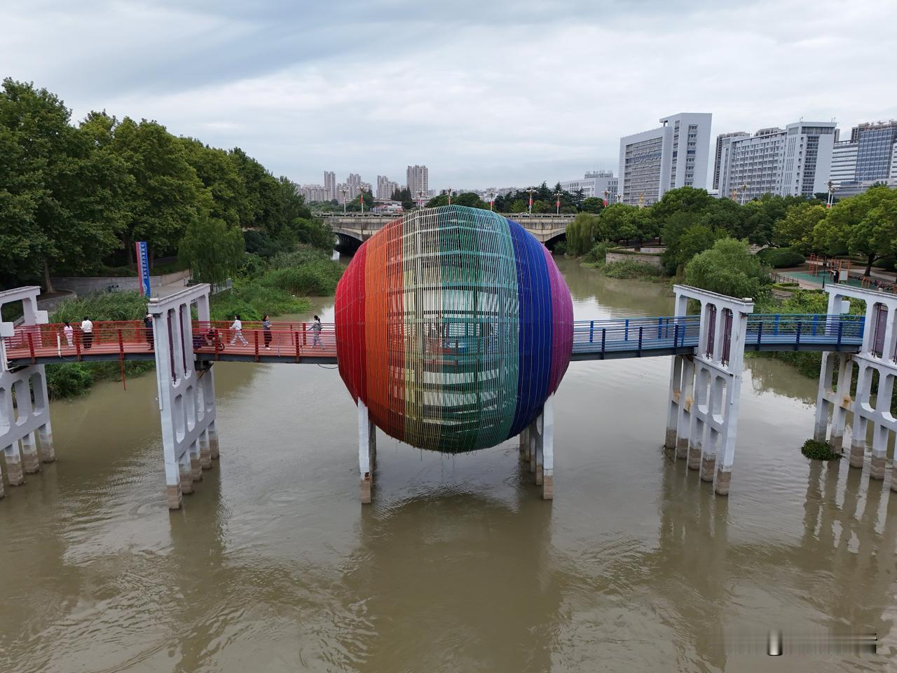 国庆旅游新潮流：不挤网红城市，我们花1000块在淮安当了三天“本地人”

今年国