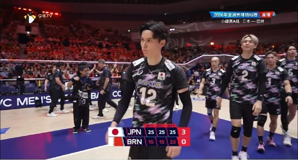 男排亚锦赛快讯：日本男排3-0巴林，拿下亚锦赛小组两连胜。巴林队险些拿下一局。