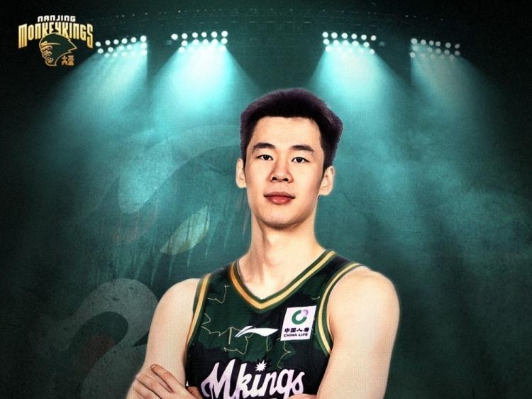 CBA签约消息：据同曦男篮官方发布，球队已与球员郭昊文、李斌卓、阿卜杜赛麦提、尹