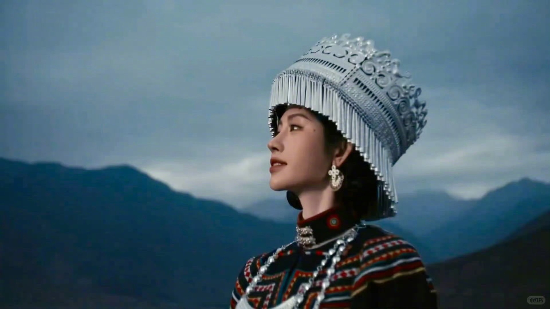 鞠婧祎彝族民族造型好美😍 