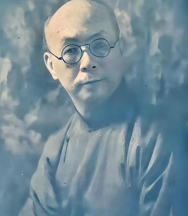 中国最大的汉奸是谁？他或许远比汪精卫更加可恨，要是没有他，日本可能不会那么早进中