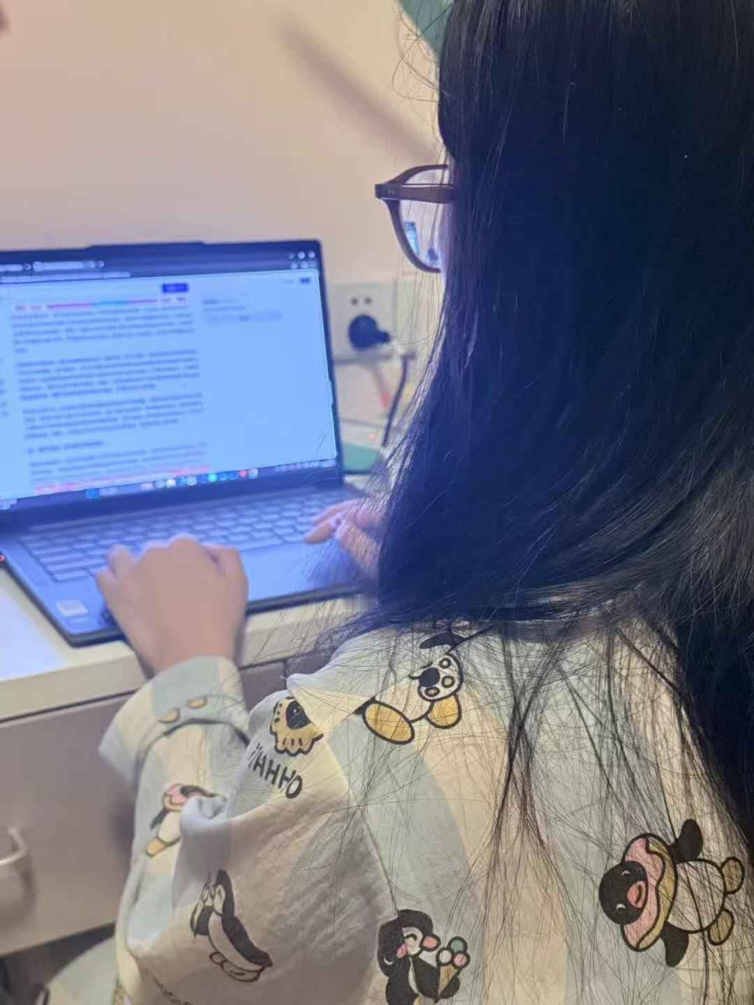 秦岭笑谈 【青春暖春传科普 健康相伴过大年】为积极响应健康中国建设号召，助力基层