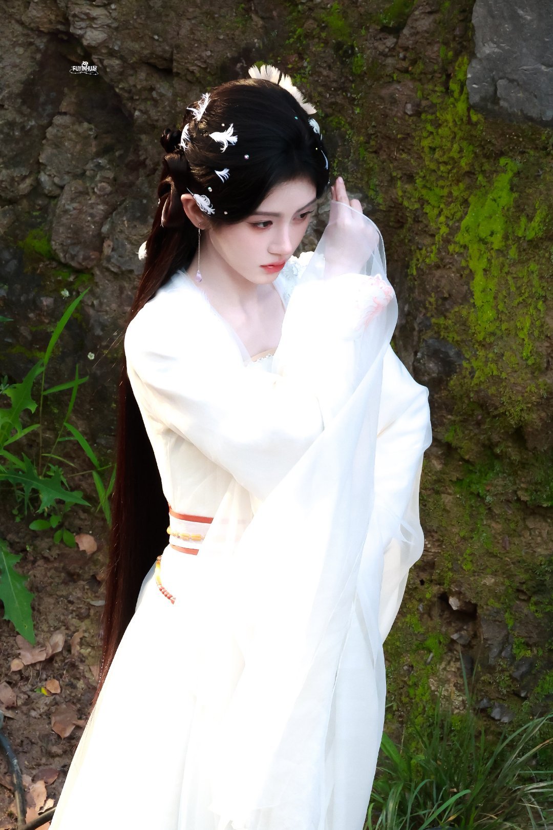 鞠婧祎 jjy鞠婧祎露芜衣 jjy鞠婧祎月鳞绮纪 🎀🍥 ˚✧ 幸福是彩色的ต