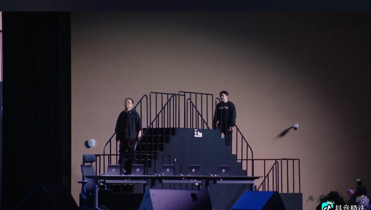 罗永浩自曝患ADHD（注意缺陷多动障碍），发布会没有一场彩排过，现在体力已经不太