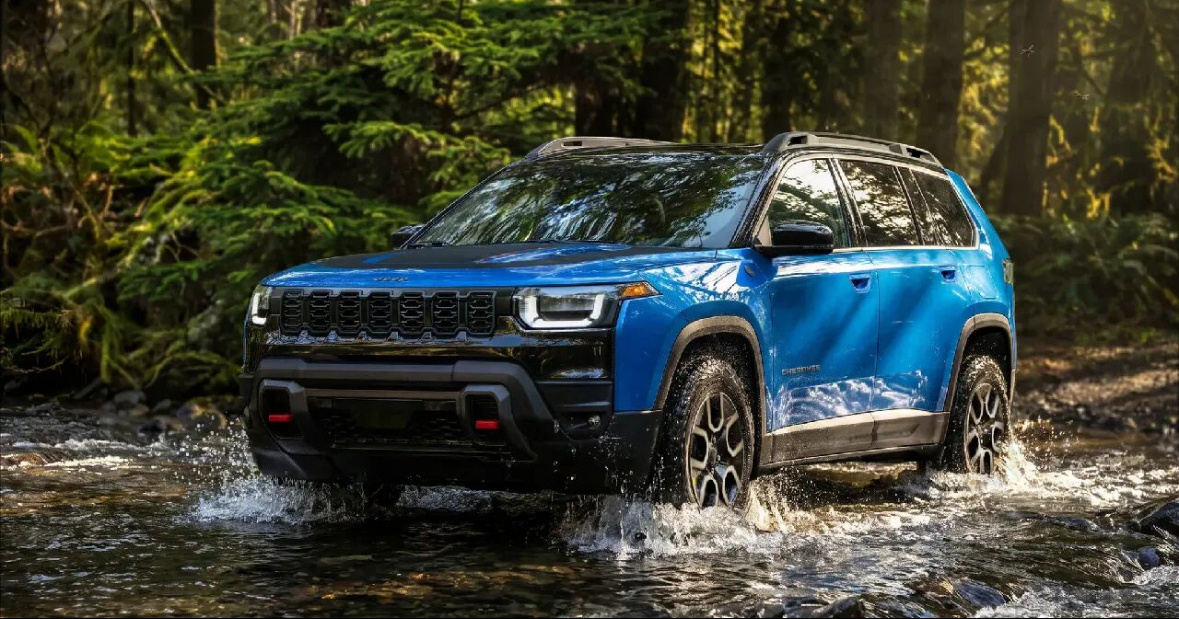 2027款Jeep Cherokee Trailhawk，全新外观设计气场很足。
