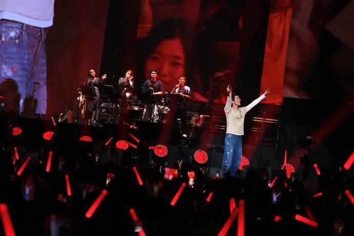 王力宏杭州演唱会预售售罄王力宏杭州演唱会售罄 杭州双场售罄，朋友圈一片哀嚎。王力