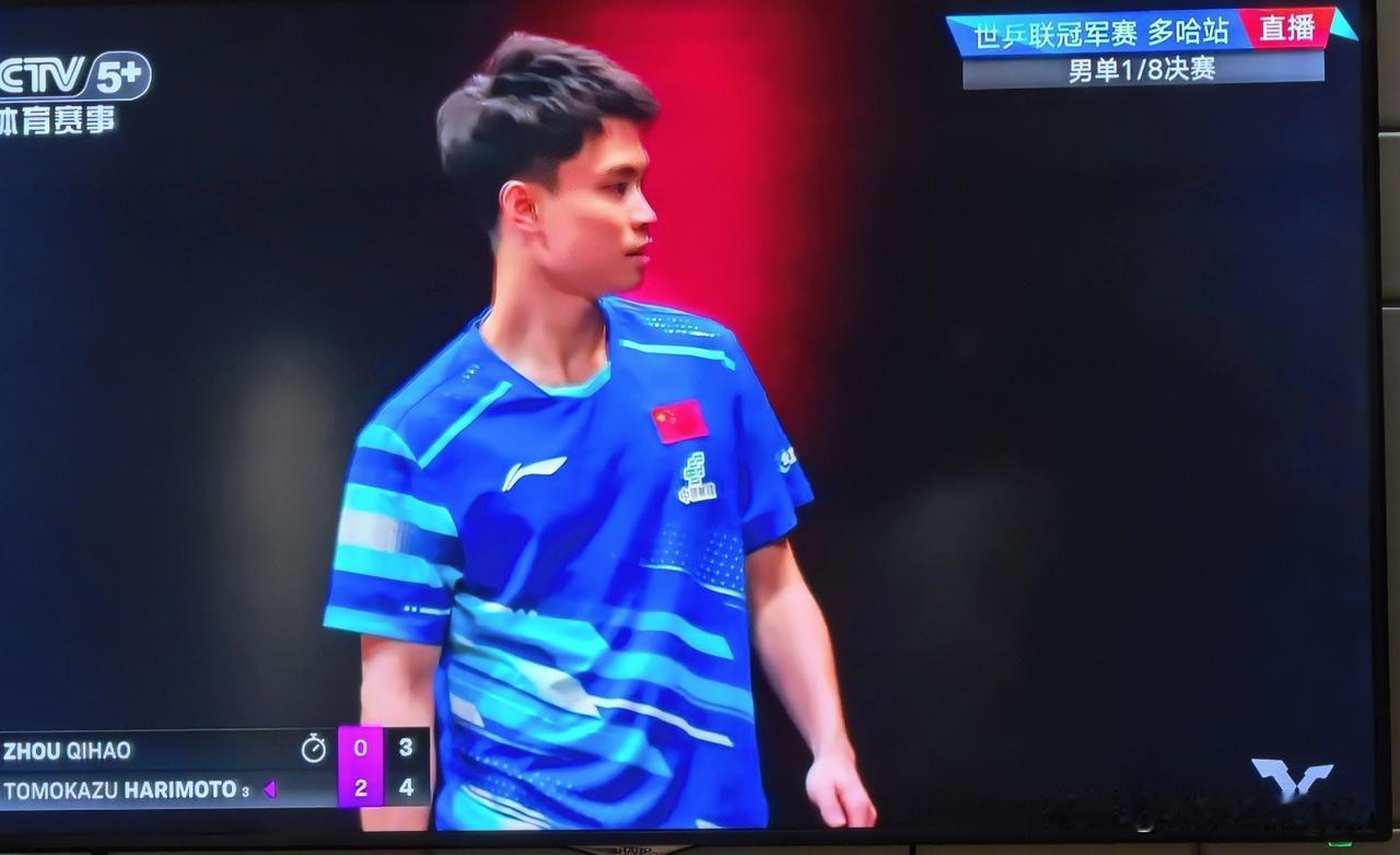 我想道歉，周启豪却不让。第一局7：2领先时，我就准备好了给周启豪道歉，可是……