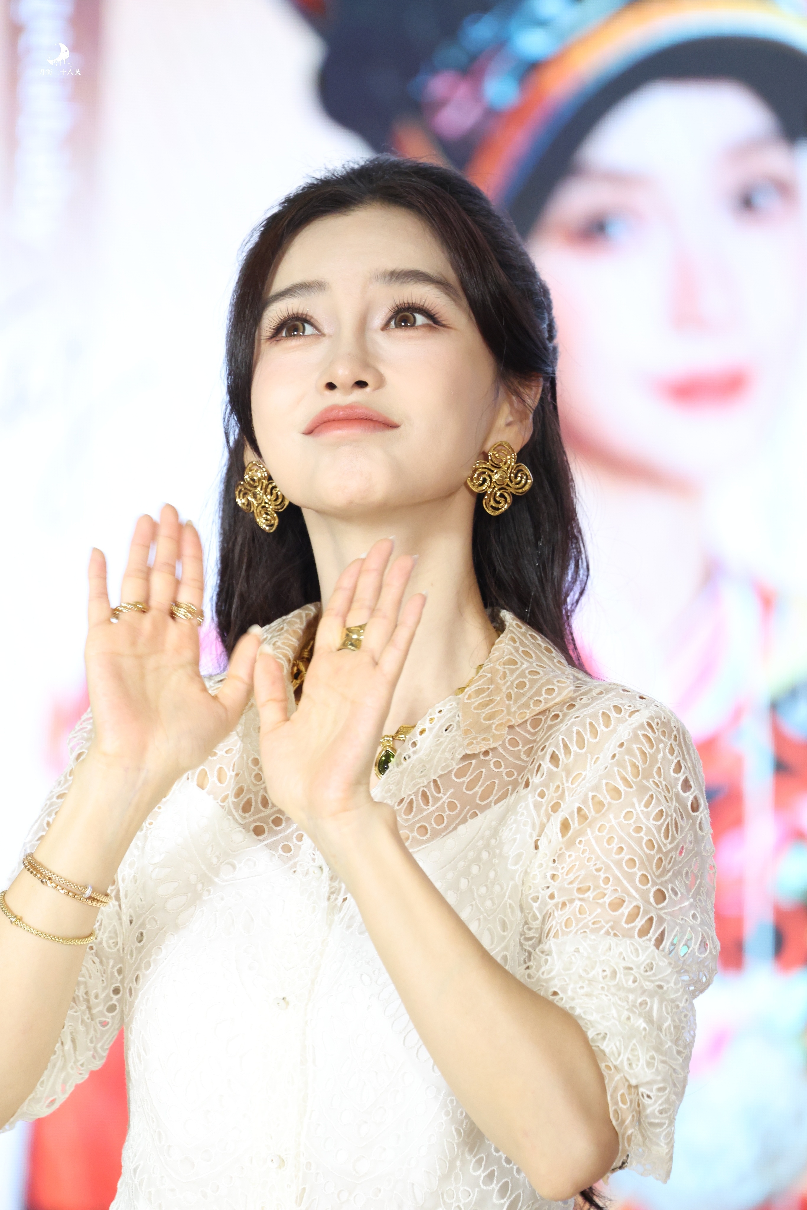 angelababy珠宝消失术🥹 