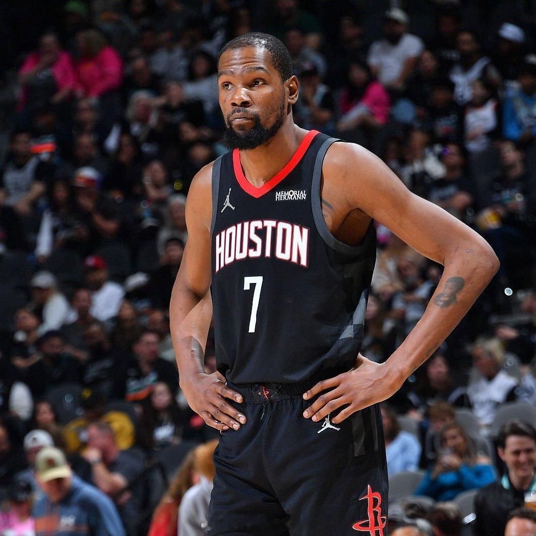 BGN Hoops：杜兰特是唯一一位得分排名历史前五，但出手数却不在历史前十的球